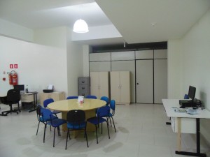 A Sala dos Conselhos fica na R. Liberato Salzano, Nº 271 (junto a Biblioteca Municipal)