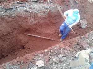 corsan acompanhando drenagem da Rua Pernambuco