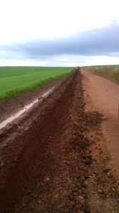 Colocação de mais de 5.500 m de rede de água em Colônia São Pedro