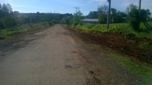 Laminação e limpeza da Rua Waldemar Roehrig no Bairro Vargas