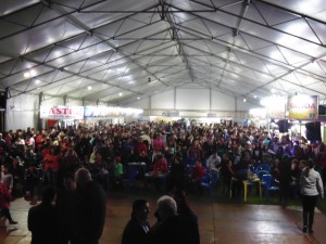 Primeiro dia da Expo Não-Me-Toque já contou com grande presença de público